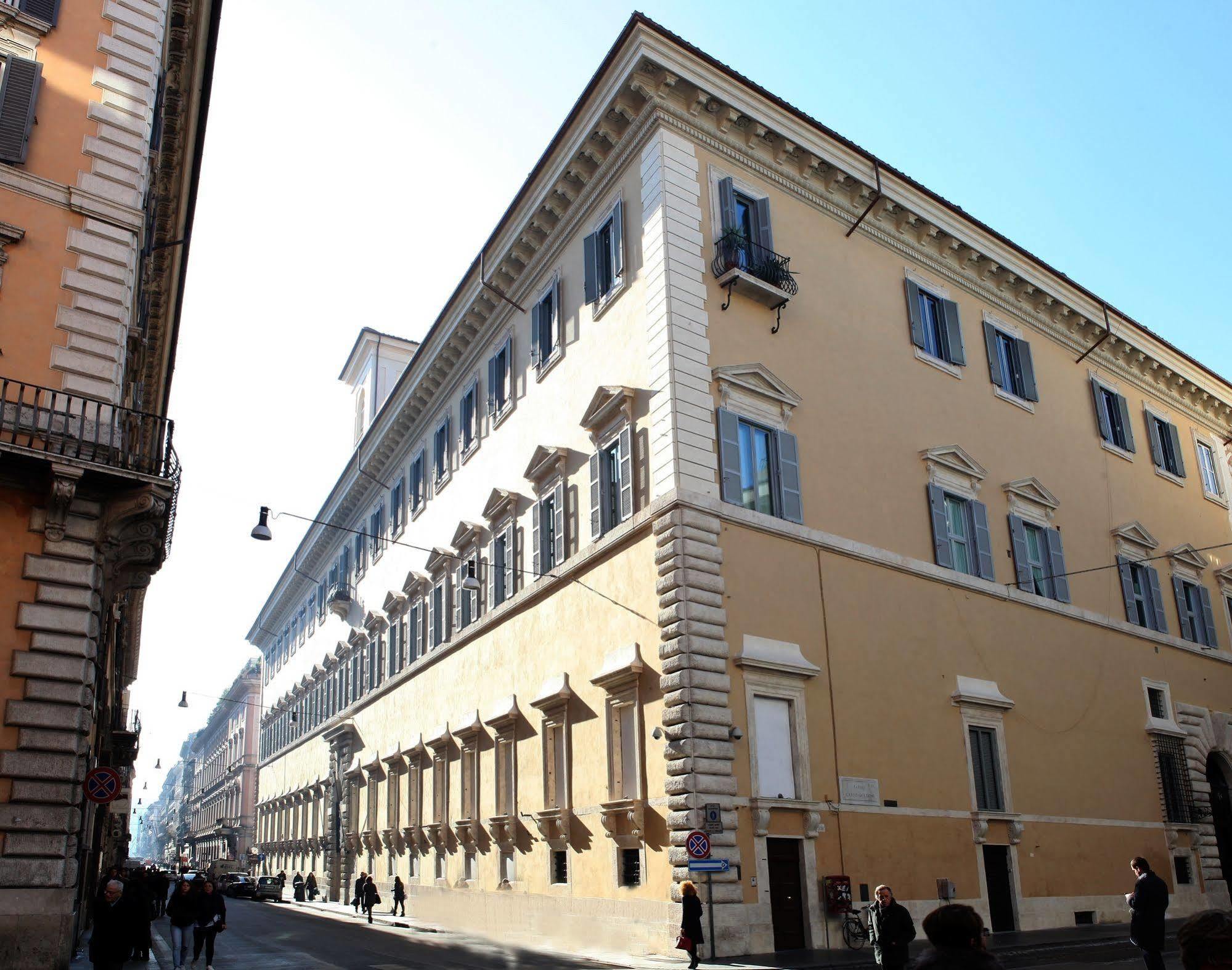 Residenza Ruspoli Bonaparte Рим Экстерьер фото